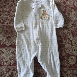 Disney Winnie The Pooh Bodysuit Size 0-3 Months